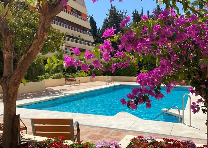 Al Parque Marbella, Cerca De Mar Y Centro De マルベーリャ